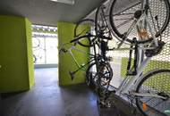 Exklusive 2‑Zimmer‑DG‑Wohnung mit sonniger Hofterrasse und Weitblick über Wien