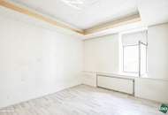 1-Zimmer-Wohnung mit Sanierungsbedarf und Potenzial zur 2-Zimmer-Lösung bei der U3