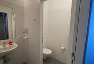 FROSCHBERG! (Optional) neue sanierte teilmöblierte rd. 74,40 m² Geschäfts-/Ordinations-/Bürofläche zum sofort Einziehen! Ausreichend Parkmöglichkeiten! 1A Infrastruktur und Erreichbarkeit - nur wenige Minuten vom Linzer Hauptbahnhof!