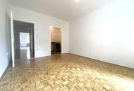 Zentral begehbare Wohnung mit hofseitiger Loggia in ruhiger Gersthofer Lage!