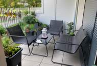 Helle 2-Zimmer Wohnung mit Klimaanlage, kleinen Garten und Garage sowie 200m von U-Bahn-Station Zippererstrasse