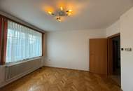 *** Gemeinschaftsprojekt oder Investment? Zwei Häuser, sechs Stellplätze, großes Grundstück in Toplage! ***