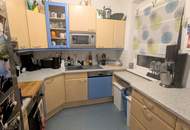 Möblierte Südseitige 3 Raumwhg. mit Balkon