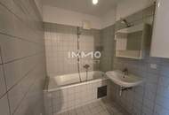 Zentrale Dachgeschoß-Wohnung: 2 Zimmer + Galerie - Burggasse 17 - Top 27