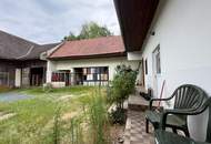 Sanierungsbedürftiger Vierkanthof in ruhiger Ortsrandlage! 6.100 m² Grundstück mit 4.100 m² Bauland & Platz für Tierhaltung