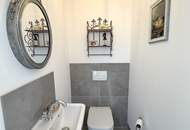 Urbaner Wohnluxus: Exklusive DG-Wohnung mit Terrasse &amp; spektakulärem Fernblick