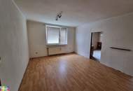 3-Zimmerwohung im obersten Stock - Erstbezug nach Sanierung - unbefristeter Mietvertrag