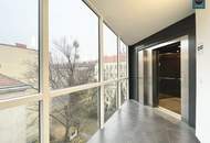 Bis Feb. 2028 befristet vermietete klimatisierte Dachgeschoss Maisonette mit 2 Terrassen und Kamin nahe Uno City!