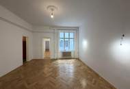 Repräsentatives Altbaubüro in der Wiener Innenstadt // Prestigious Office in a Historic Viennese Building in Vienna’s City Centre //