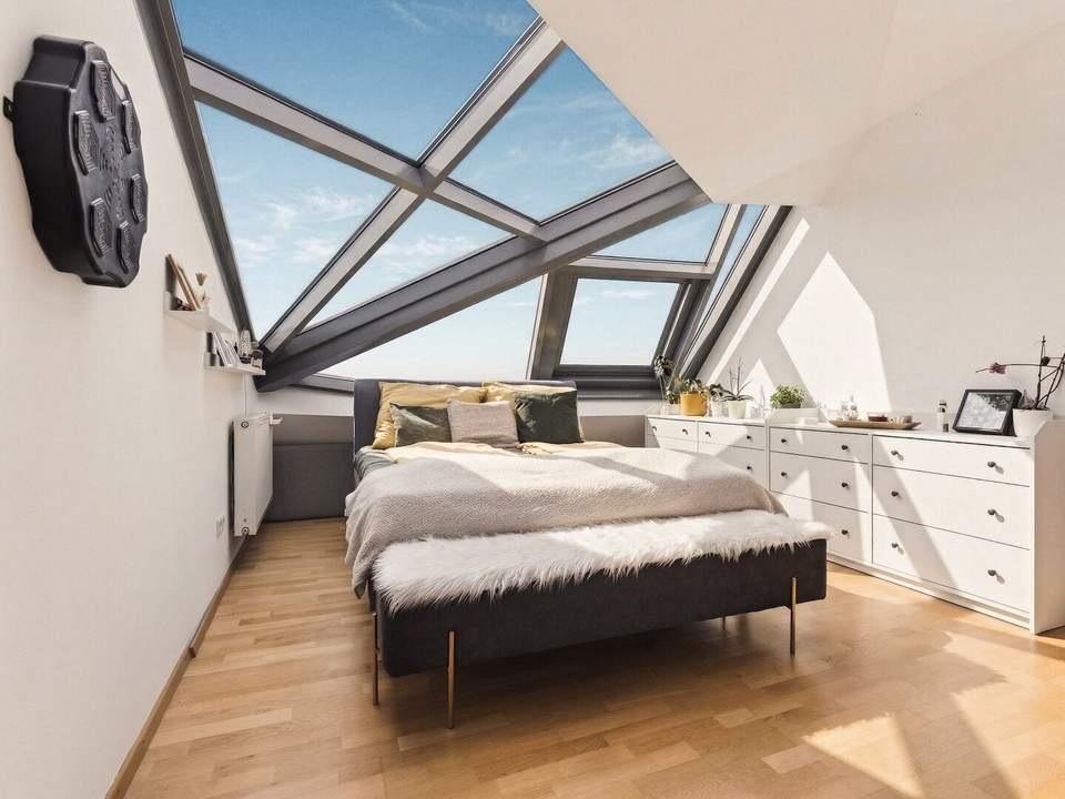Panorama, Charme, Lebensqualität – Dachgeschoss-Juwel