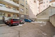 "Viel Platz zur Verwirklichung: Sanierungsbedürftige Familienwohnung in der Buchengasse"