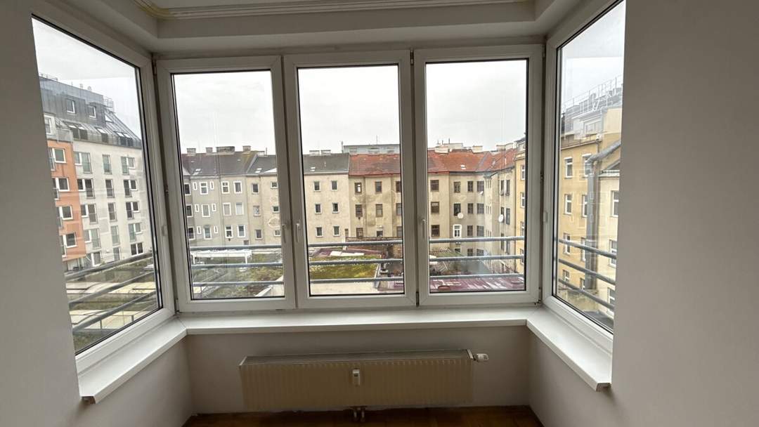 Helle 2-Zimmer Wohnung! Keine Anrufe - Anfragen nur per Mail!