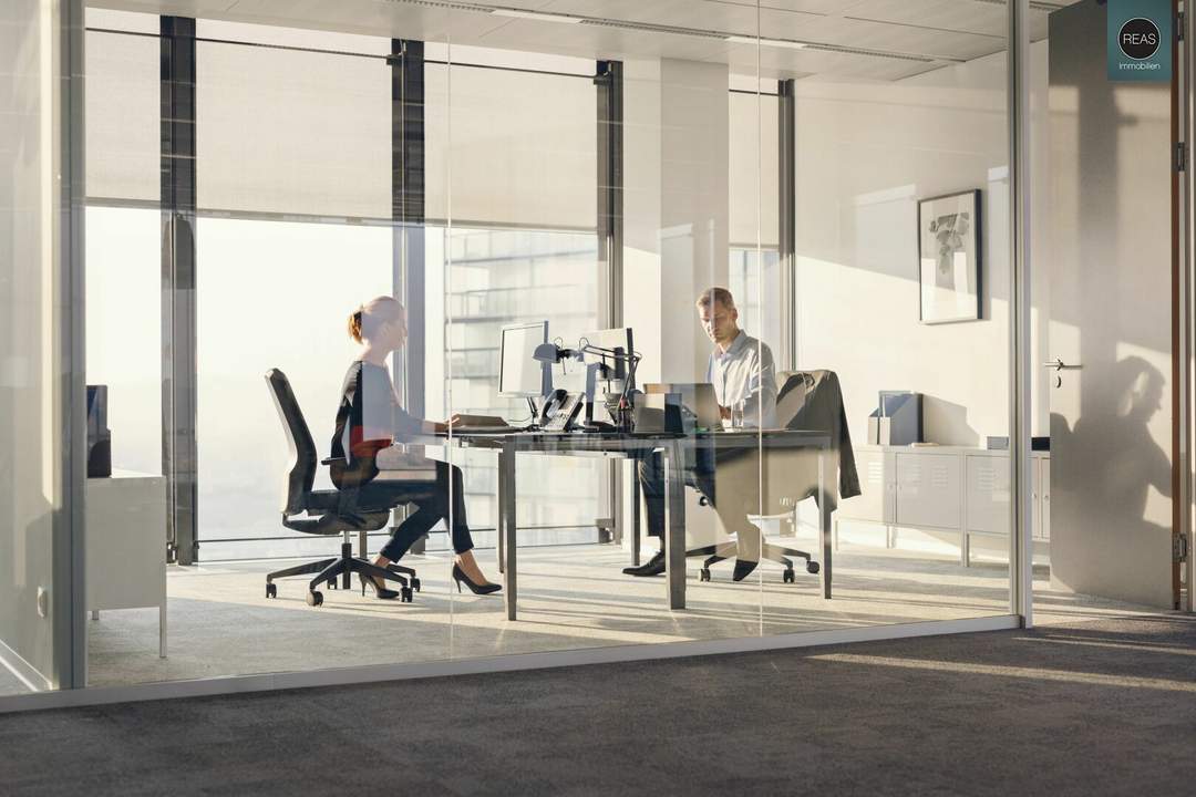 Büro im Hochhaus mit ausgezeichneter Infrastruktur und Panoramablick!