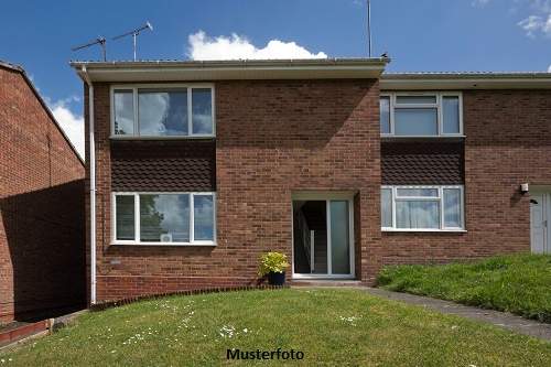 Exklusives Einfamilienhaus in Hanglage mit Schwimmbecken, Galerie und aufwendig gestalteter Gartenan, Gewerbeobjekt-kauf, 940.000,€, 2384 Mödling