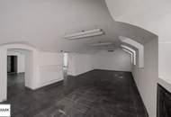 ** ab sofort: großzügige Gewerbefläche mit Büro, Verkaufsräumen und Lagerfläche - Straßeneingang, Klimaanlage, Laderampe, uvm. ** unbefristete Miete **