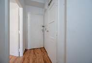 ++NEU++ 2-Zimmer Altbau-Wohnung zum Sanieren – entfalten Sie Ihr Wohntraum-Potenzial!