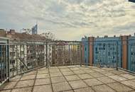 Super Raumaufteilung: 4 Zimmer DG-Wohnung mit Terrasse