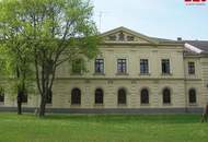 DRAGONER HÖFE: Büro-/Atelier-/Ordi-/Geschäftsfläche exklusiv u. einzigartig - Gewölbe, Granitsäulen, beeindruckende Raumhöhe...- weitreichender Gestaltungsfreiraum in historischen Gemäuern - optionale Lagerfläche mit 27 m²