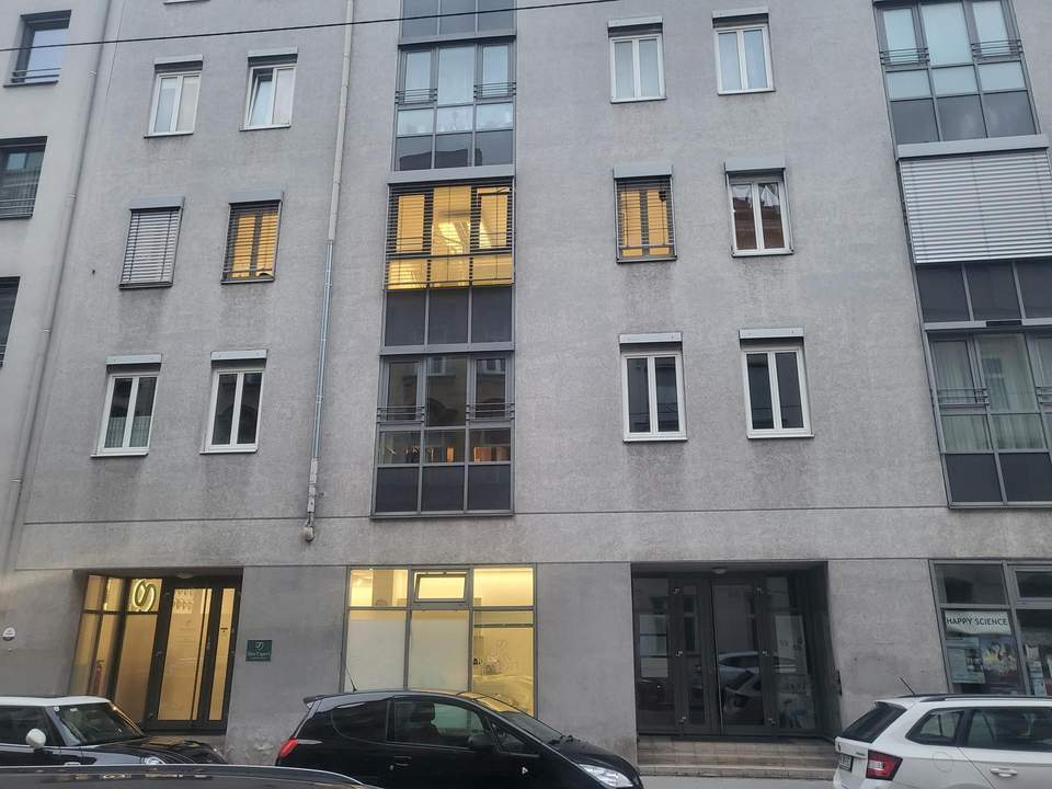 Eine ideal geschnittene Stadtwohnung, die durch Helligkeit und klare Strukturen punktet