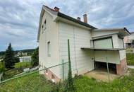 Großzügiges Wohnhaus mit zwei Einheiten, Garten &amp; Baugrundstück im Kurort Bad Tatzmannsdorf