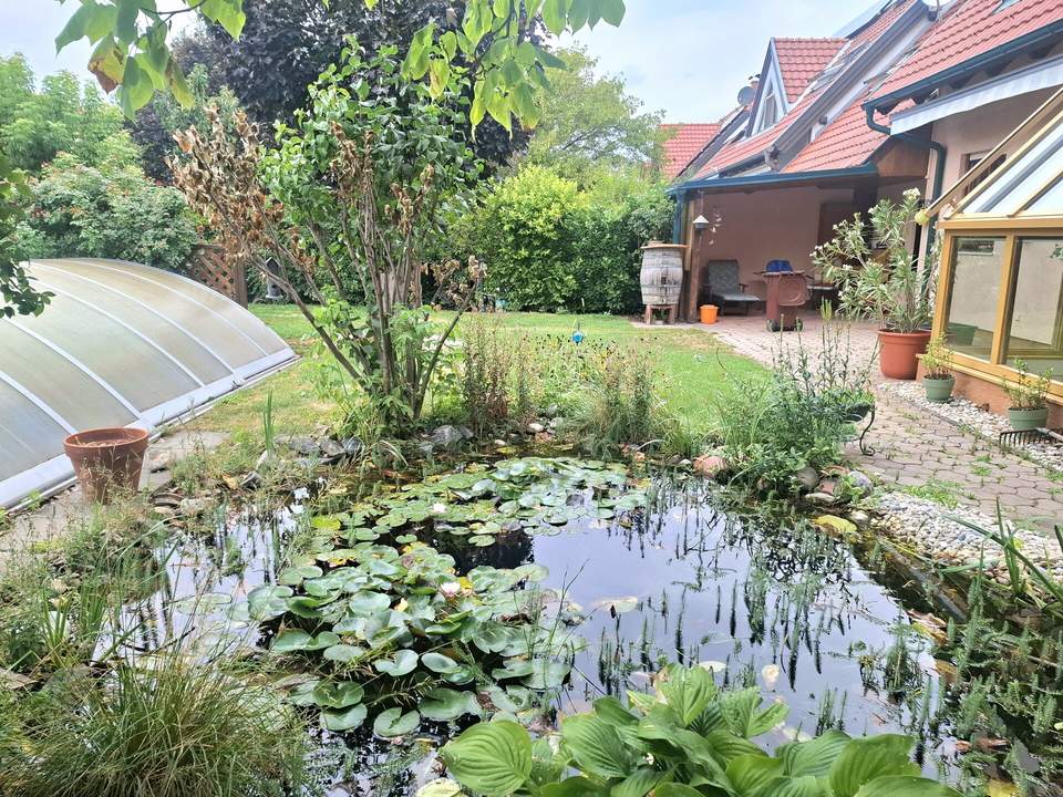 Charmantes Einfamilienhaus inkl. Pool, Sauna u.v.m.