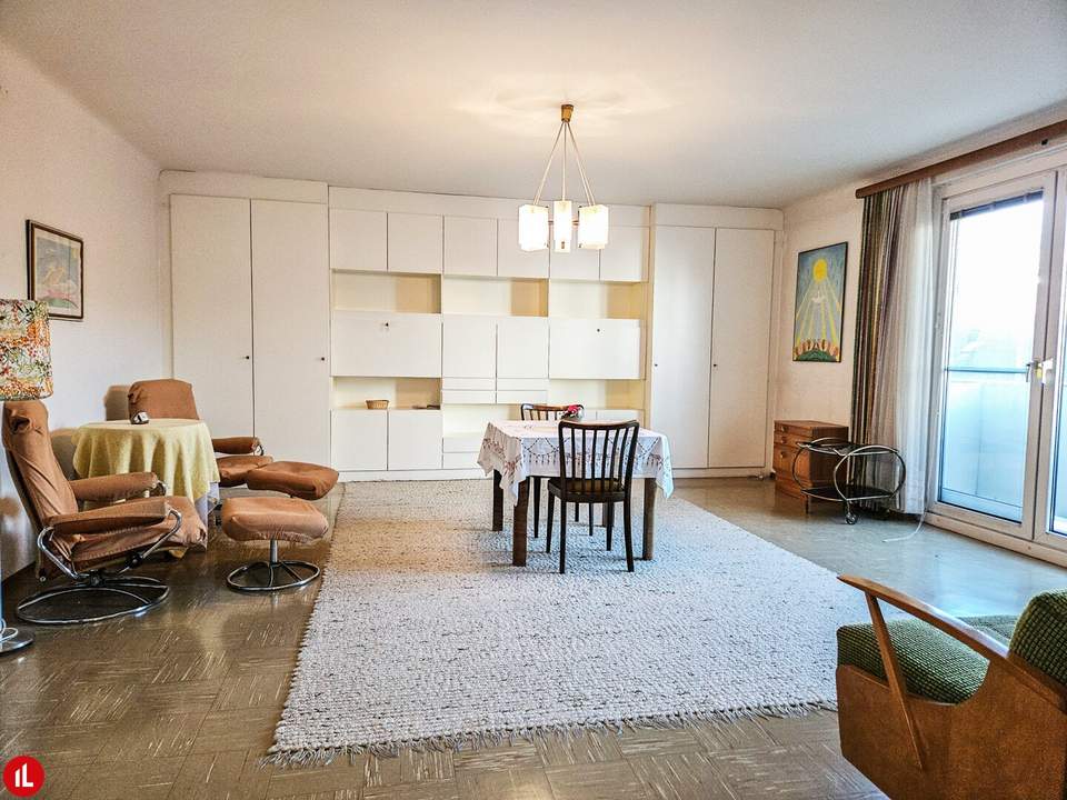 137 m² Wohnfläche – großzügige 4-Zimmer-Wohnung mit Entwicklungspotenzial