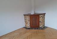 Großes Wohnhaus mit Innenhof, Jägerstube und Geschäft in Lockenhaus