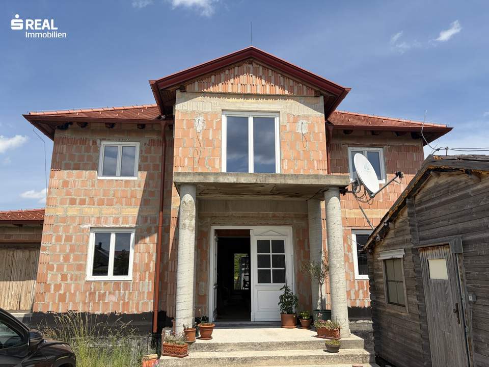 Großer Rohbau in Pottendorf: 6 Zimmer, Garten, Garage, Balkon – vielfältig gestaltbar! Ein Traum kann wahr werden!