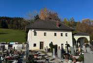 Das Haus an der Friedhofsmauer in Viechtwang!