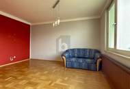 GERÄUMIGER BUNGALOW MIT 149 QM KELLER IN TOP SIEDLUNGSLAGE