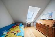 Schöne 3-Zimmer-Dachgeschosswohnung mit Terrasse, Nähe Matzleinsdorferplatz