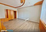 Entzückendes kleines Haus auf großem, sonnigem Grund