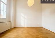 | CHARMANTE 2-ZIMMER-WOHNUNG | ca.42,50m² | 3.OG | BESTLAGE | HAUPTPLATZ