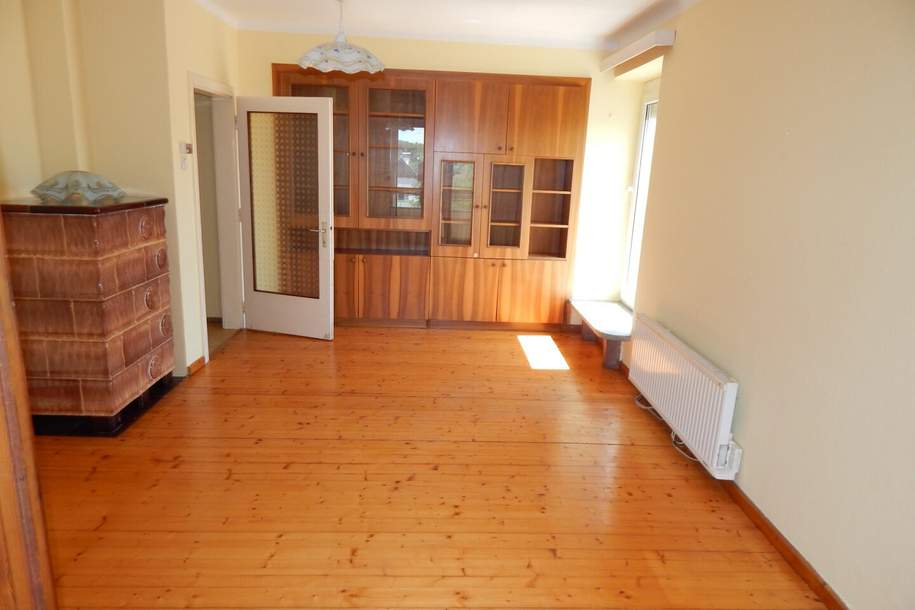 Gemütliche helle 2-Zimmer-Wohnung in Güssing nähe der Burg mit einer Loggia und Garage, Wohnung-miete, 595,00,€, 7540 Güssing