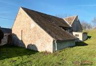 EINMALIGE GELEGENHEIT - Großes sonniges Grundstück und 2 große Ackerflächen!