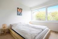 Lichtdurchflutete Wohnung mit großem Balkon und Seepanorama