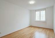 Kompakte 3-Zimmer mit Loggia!