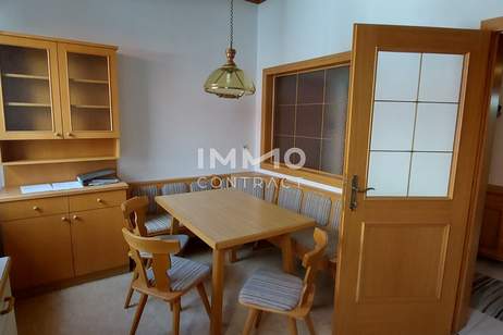 REIZENDE MIETWOHNUNG IN DER ALTSTADT VON KREMS! MIT SITZGELEGENHEIT IM FREIEN!, Wohnung-miete, 720,00,€, 3500 Krems an der Donau(Stadt)