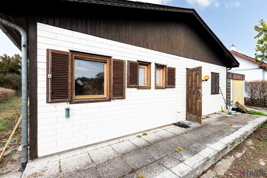LEBEN WIE DAMALS - ENTZÜCKENDES WEEKENDHAUS II VIEL POTENZIAL II SCHÖNER GARTEN II GARAGE II RUHIGE SIEDLUNGSLAGE II NÄHE FELIXDORF, Haus-kauf, 219.000,€, 2751 Wiener Neustadt(Land)