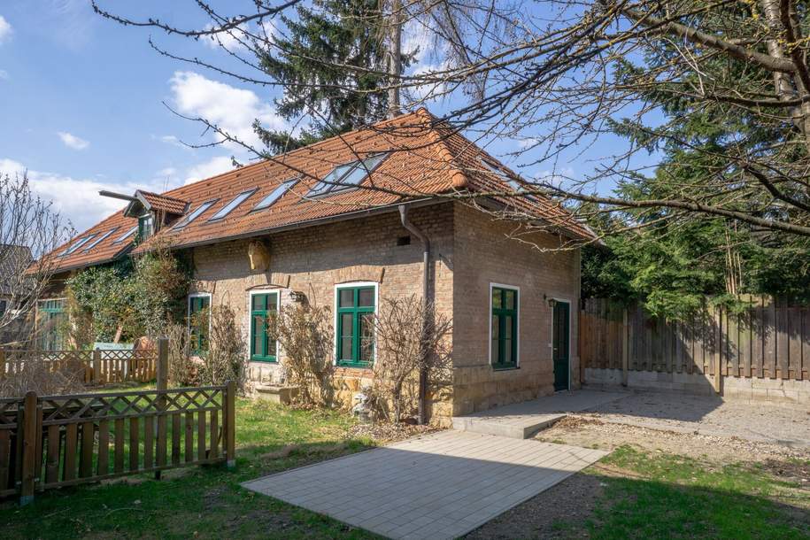 Stilvolle Haushälfte in historischem Villen-Ensemble - Erstbezug nach Sanierung, Haus-miete, 1.498,20,€, 3002 Sankt Pölten(Land)