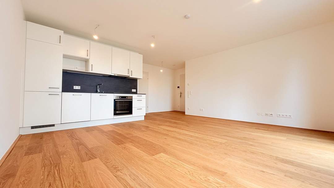 Wunderschöne Randlage in ESSLING/ Schafflerhofstrasse/ Höchster Wohnkomfort mit Balkon, Stellplatz sogar erwünscht!!