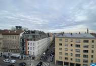 Schöne Dachgeschosswohnung mit Terrasse in zentraler Lage