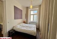 Stilvoll renovierte Altbauwohnung in attraktiver Lage