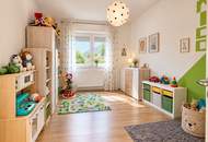 Attraktive Wohnung mit Dachterrasse & gemeinschaftlichem Privatgarten mit Pool