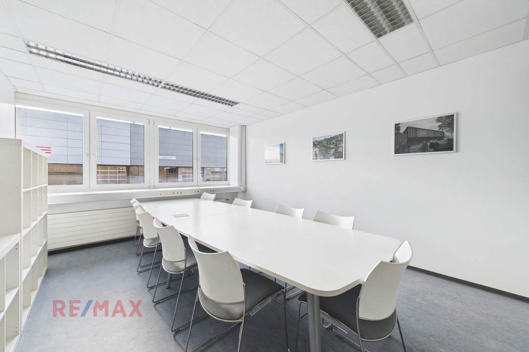 Barrierefrei &amp; flexibel: Praxis- oder Bürofläche nach Ihren Vorstellungen