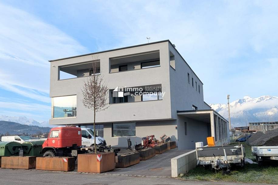 Modernes Büro/Praxis/Studio in Feldkirch - hell, zentral und mit großen Balkon!, Gewerbeobjekt-miete, 850,00,€, 6800 Feldkirch