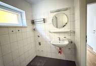 Nahe Schönbrunn: 2-Zimmer-Wohnung mit Balkon und Wintergarten, sowie ein opt. Stellplatz!