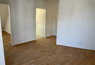 2-Zimmer-Dachgeschosswohnung mit Dachschräger, inkl. Komplettküche, Terrassen-Außerfläche und Kellerabteil - ALF52 Top1-45