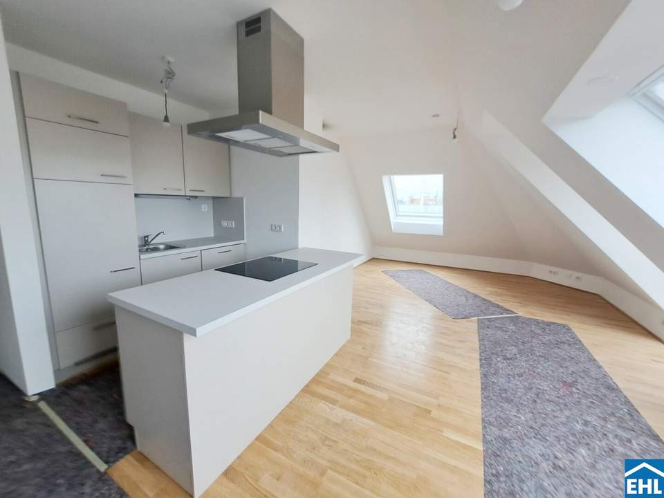 Erstbezug! Gekühlte Dachgeschoßwohnung!