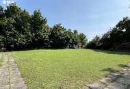 Baugrundstück mit Potenzial - zentrale und ruhige Lage mit Seeblick